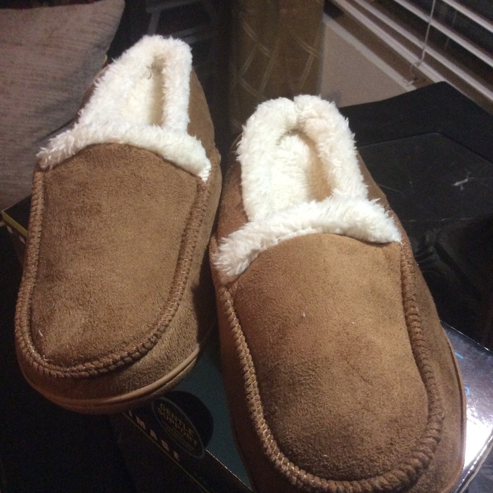 Men’s Memory Form Slippers - Picture 6 of 6